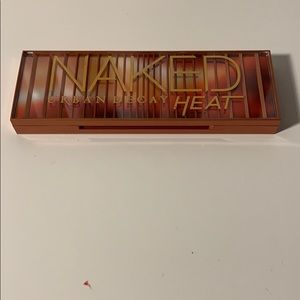 Eyeshadow palette